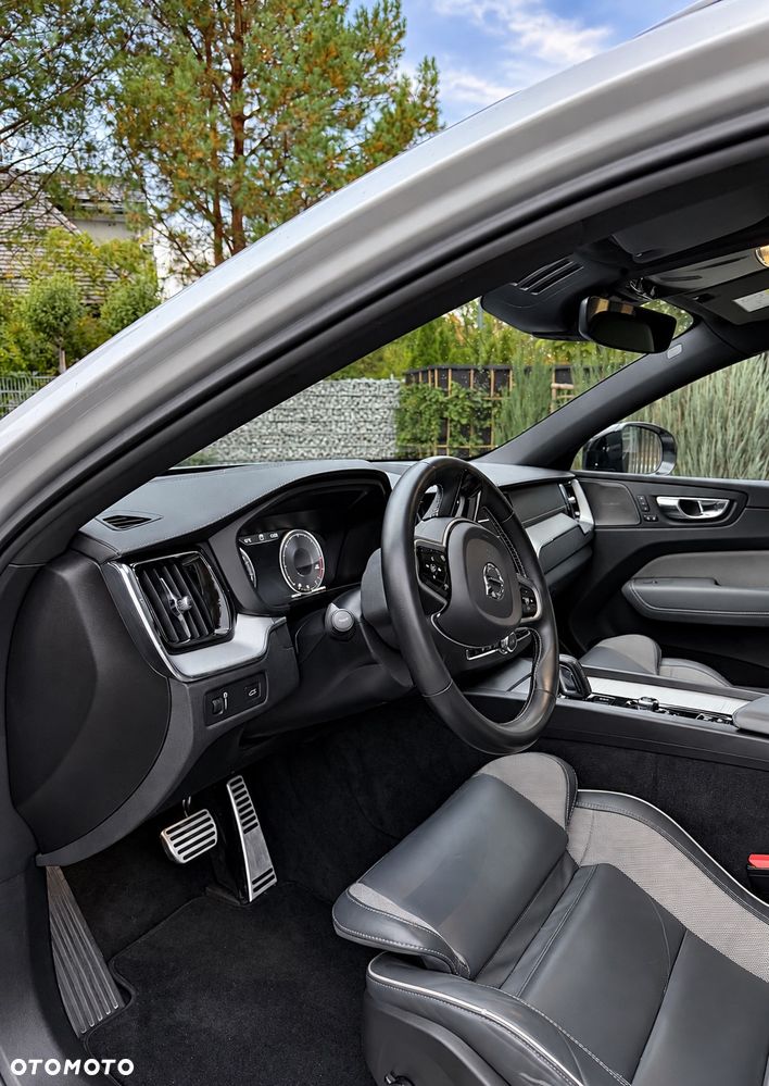 Volvo XC 60 - 8