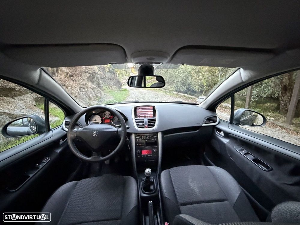 Peugeot 207 1.4 HDi Allure - 11