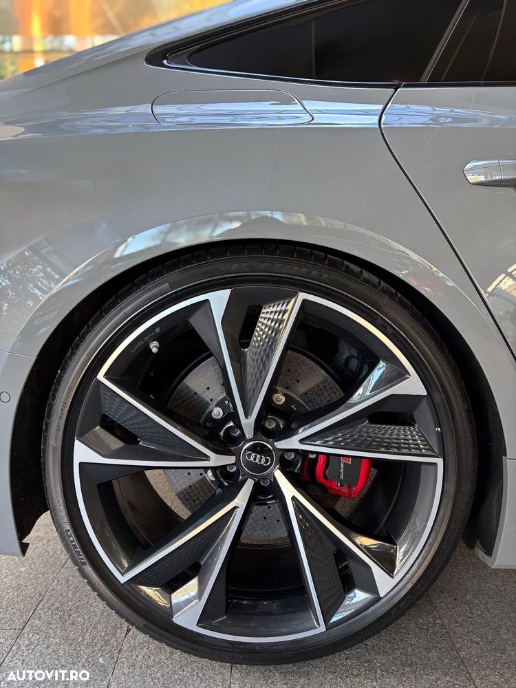 Audi RS7 4.0 TFSI quattro Tiptronic - 13