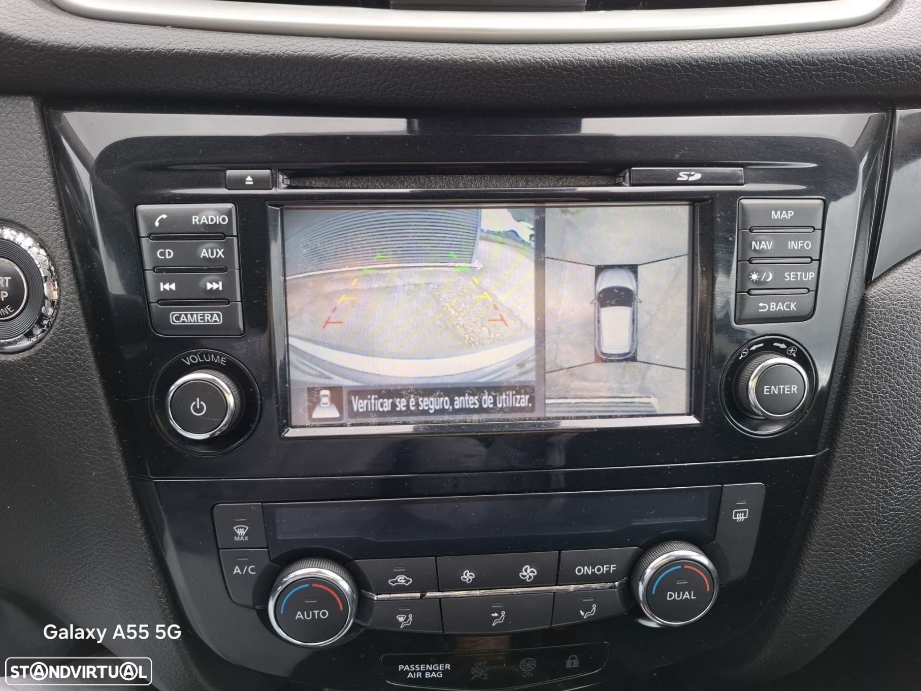 Nissan Qashqai 1.5 dCi N-Connecta 18 - 26