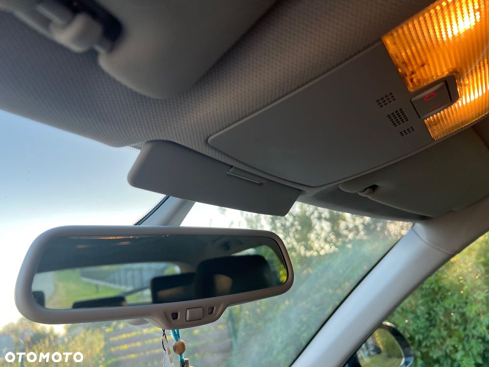 Audi A3 3-drzwiowe 1.9 TDI Ambition - 26