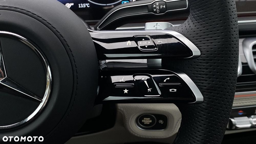 Mercedes-Benz GLS - 18