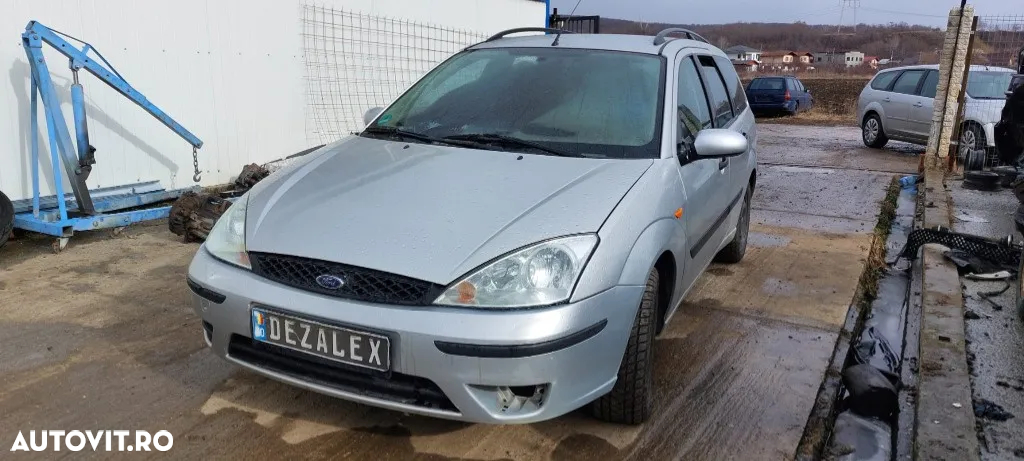 Dezmembrari Ford Focus 1 Hatchback An 2004 Motor 1.6 benzina - 2