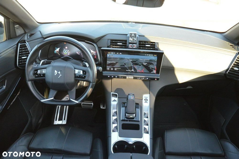 DS Automobiles DS 7 Crossback 1.6 E-Tense 4x4 So Chic - 27