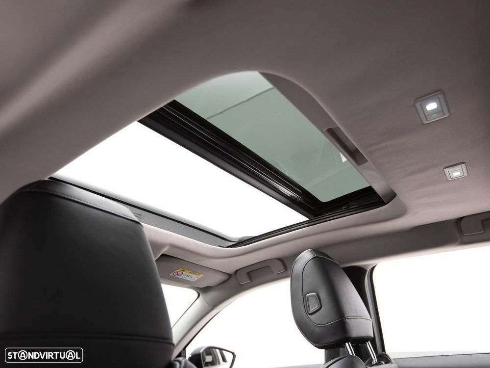 Citroën C5 X 1.6 Hybrid Shine e-EAT8 - 12