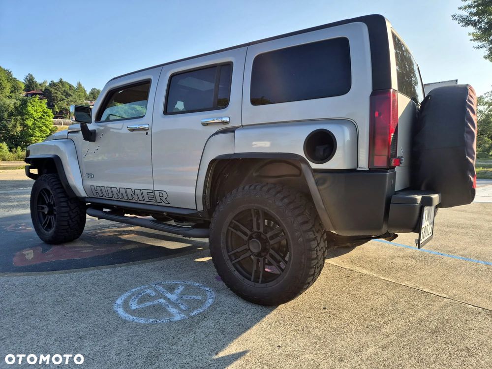 Hummer H3 - 30