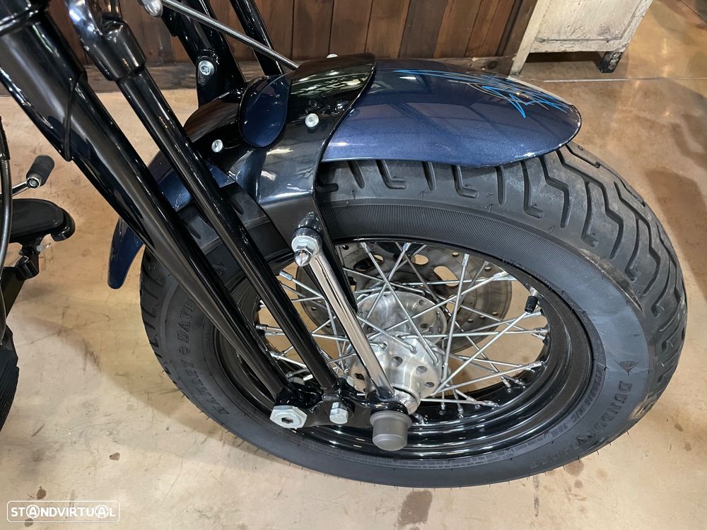 Harley-Davidson FLSTS Crossbones - 17
