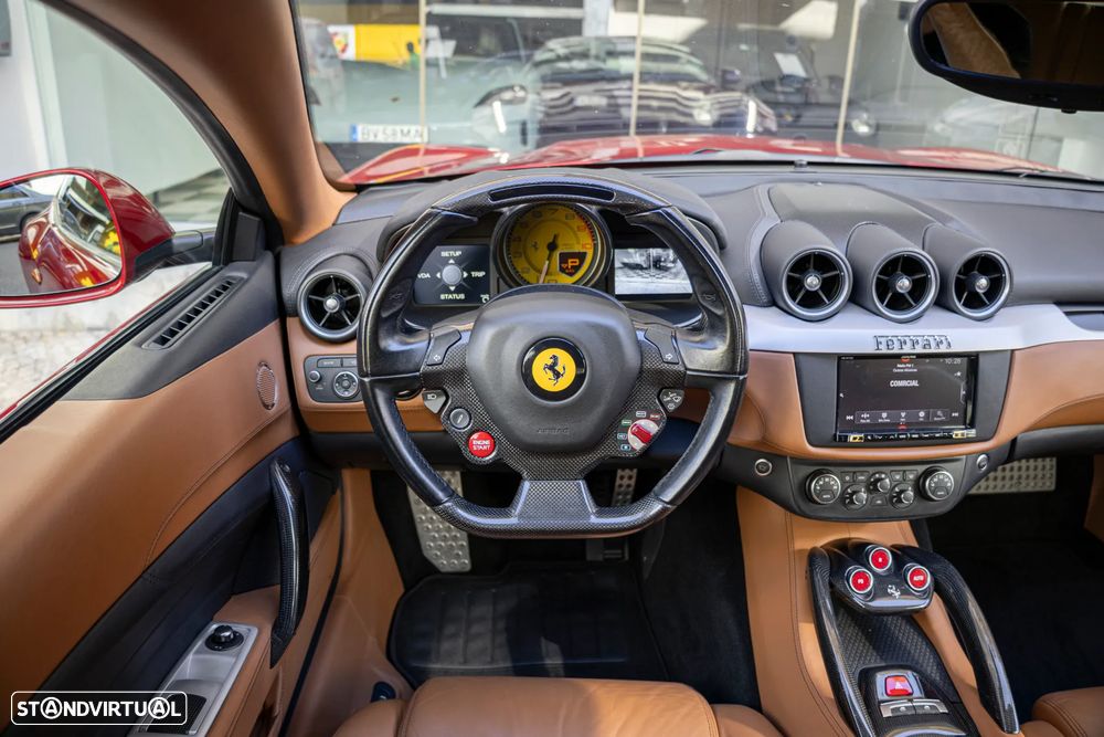 Ferrari FF 6.3 V12 - 19
