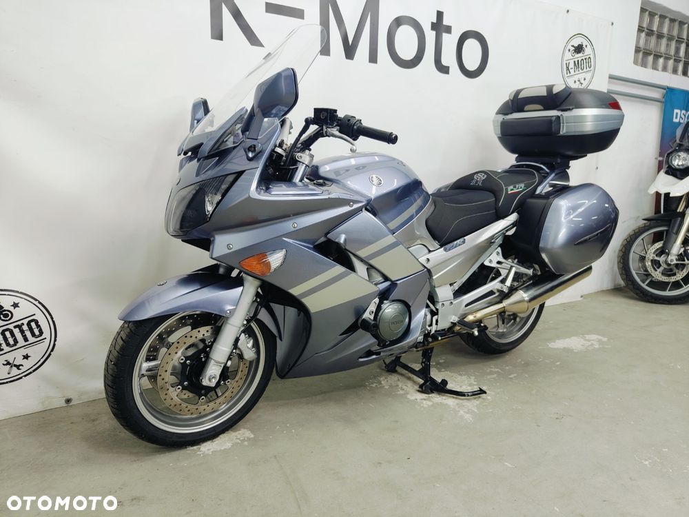 Yamaha FJR - 22