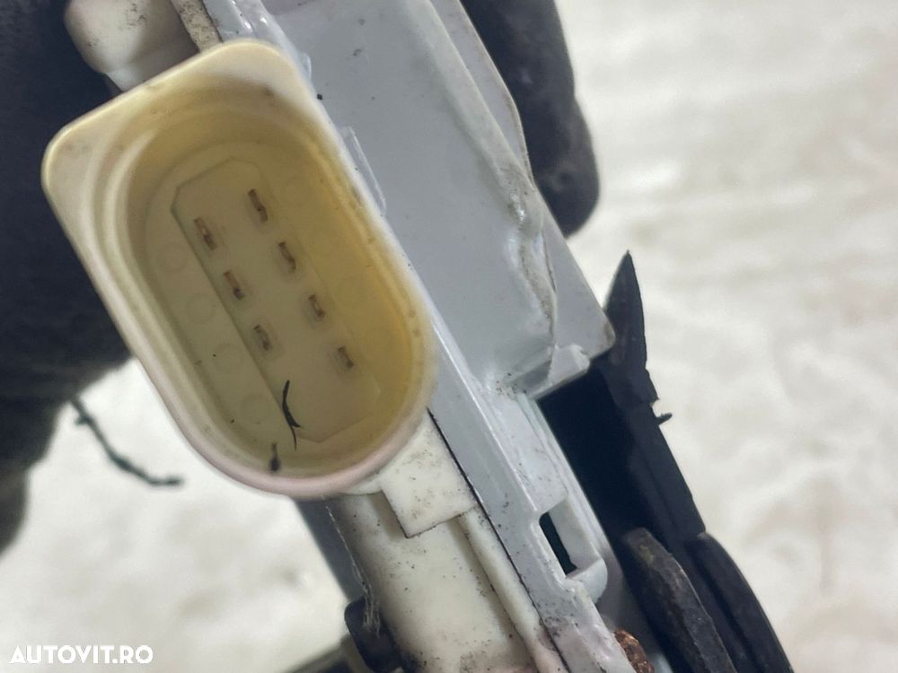 Broasca usa dreapta spate 8k0839016 Audi A4 B8/8K [2007 - 2011] 2.0 t - 2