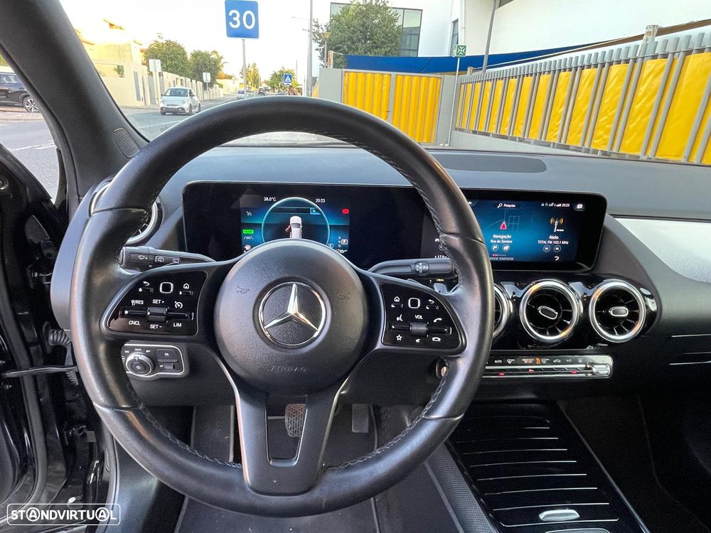 Mercedes-Benz GLA 250 e Style - 9