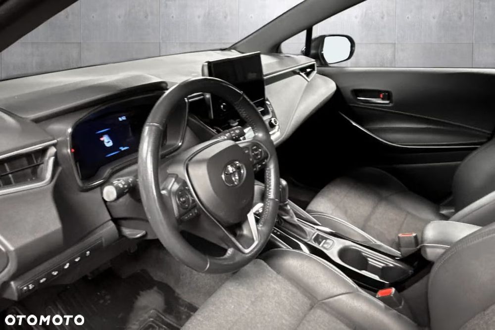 Toyota Corolla 1.8 Hybrid Active - 11