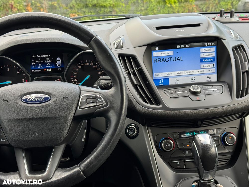 Ford Kuga 2.0 TDCi Powershift 4WD Trend - 5