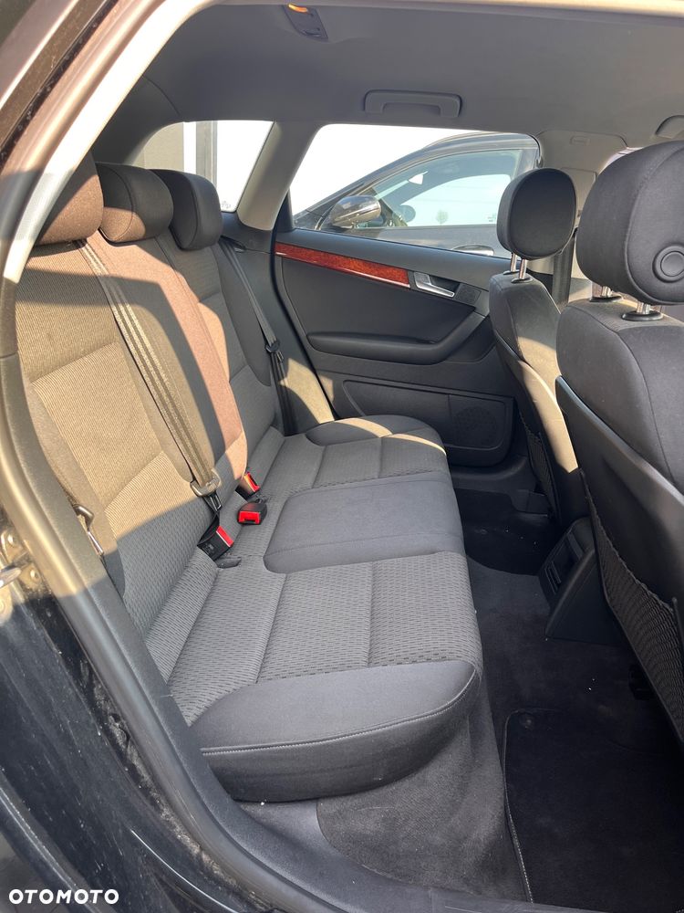 Audi A3 Sportback 1.6 TDI DPF Ambiente - 16