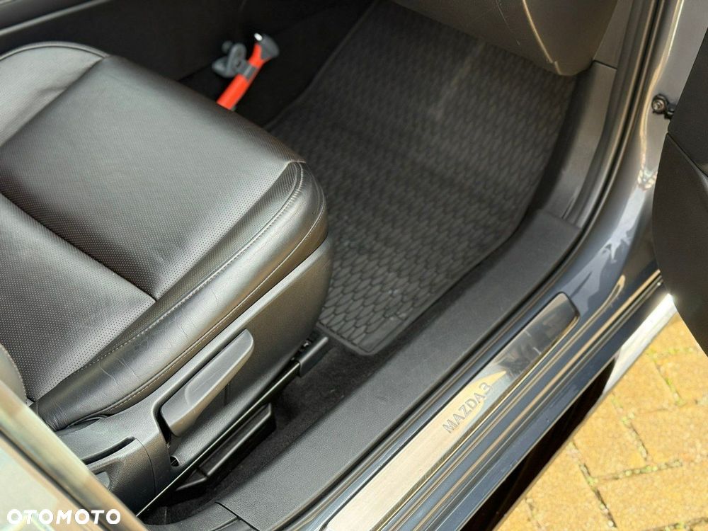 Mazda 3 e-SKYACTIV-X AWD 186 M HYBRID EXCLUSIVE-LINE - 9