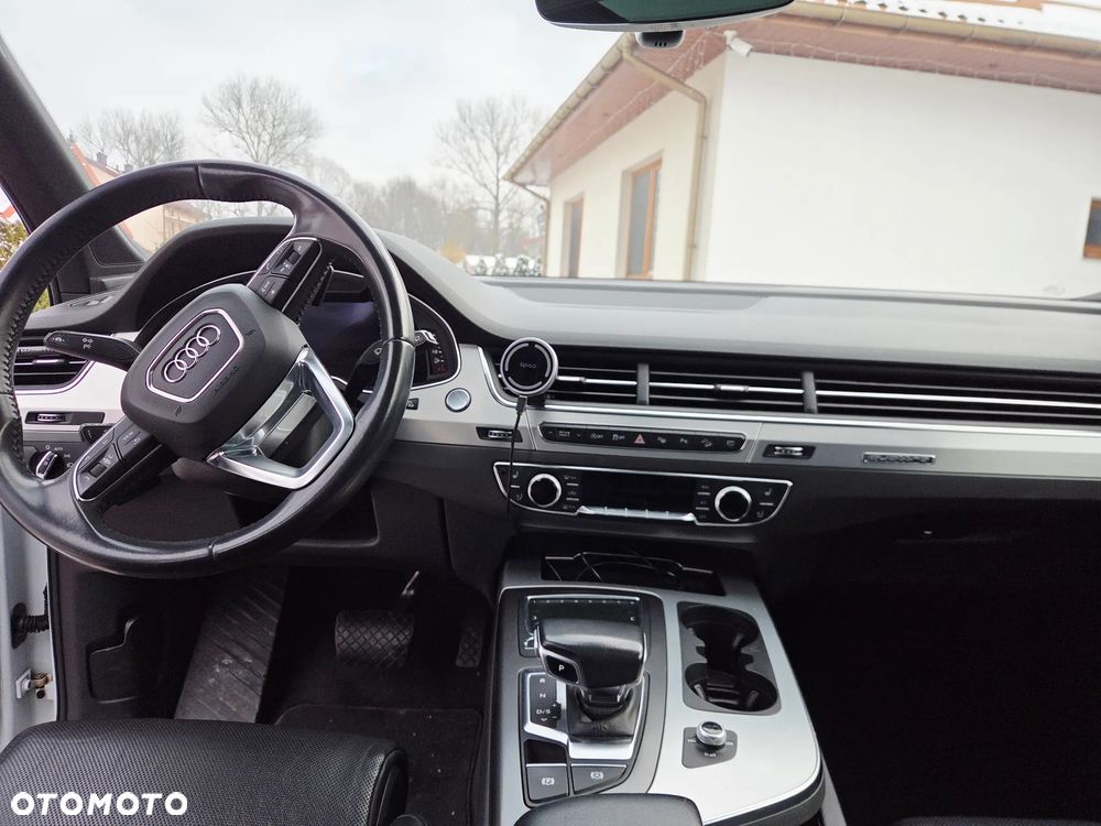 Audi Q7 - 13