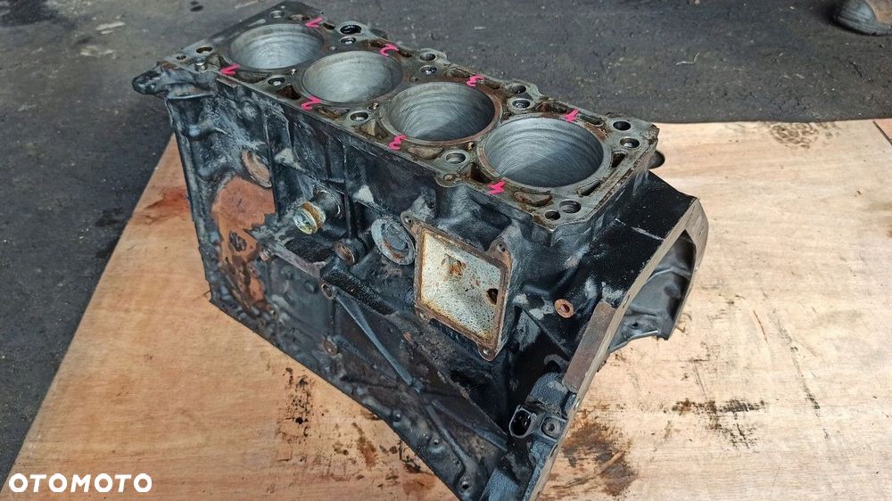 blok silnika 2.2 cdi sprinter vito r611 - 2