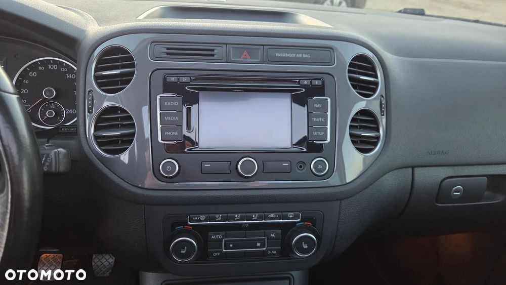 Volkswagen Tiguan 2.0 TDI DPF BlueMotion Technology Sport & Style - 19