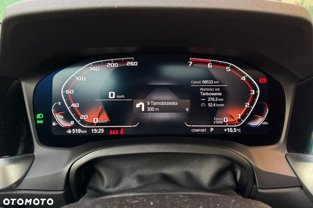 BMW Seria 3 330i xDrive Sport Line - 17