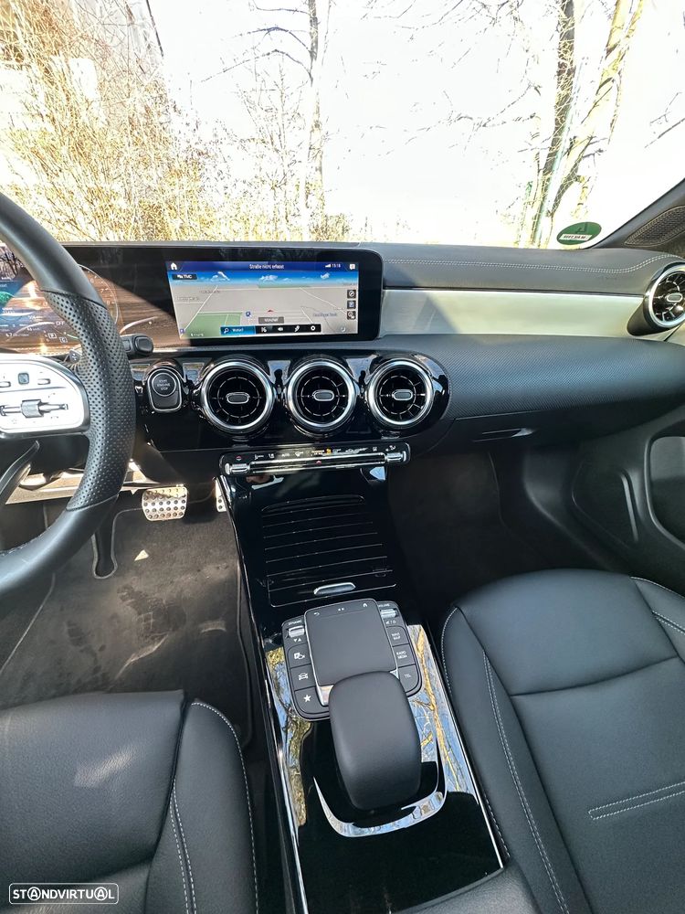 Mercedes-Benz CLA 250 e Shooting Brake AMG Line - 9