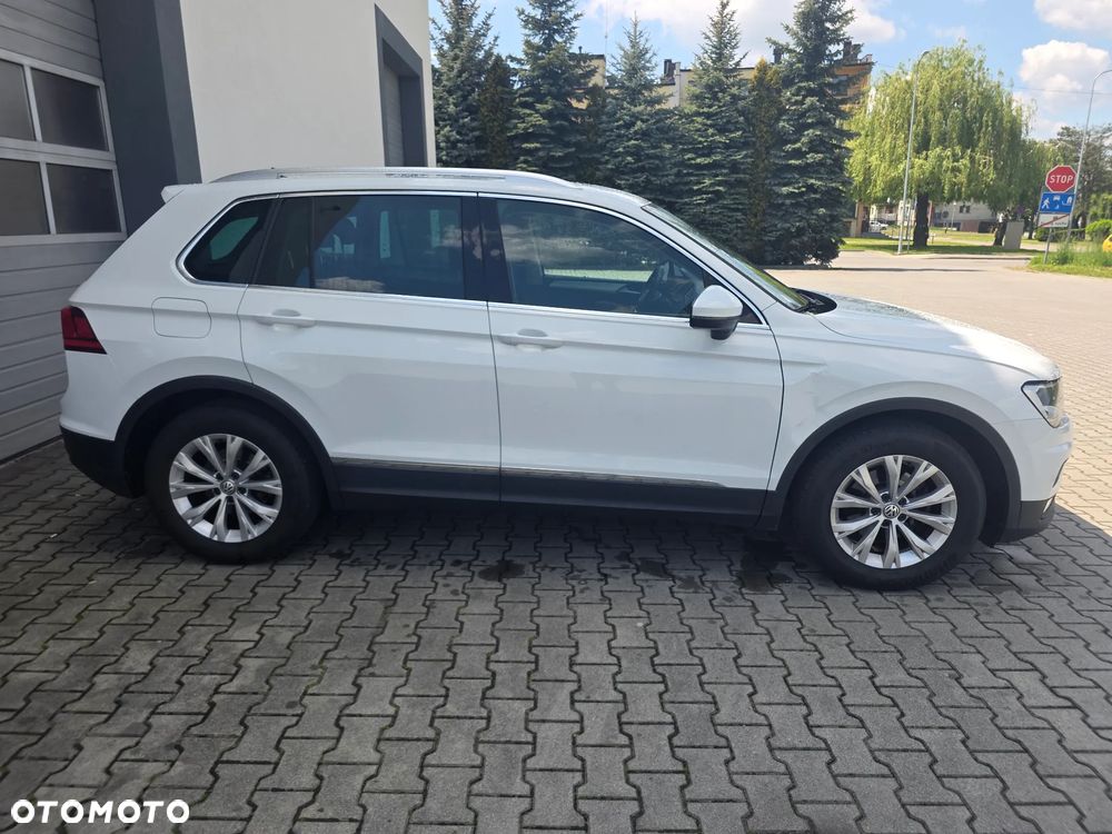Volkswagen Tiguan - 5