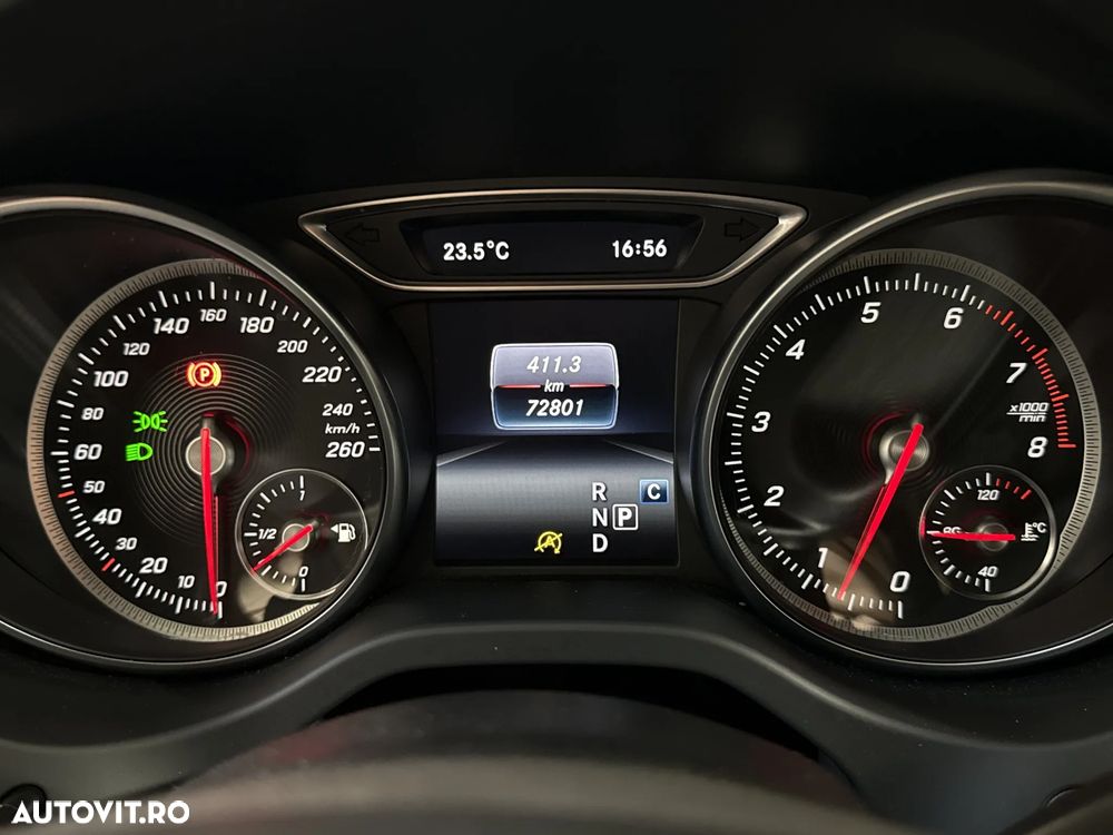 Mercedes-Benz CLA 200 - 11