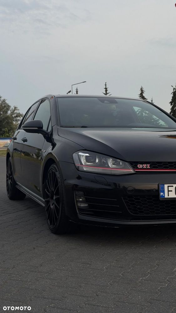 Volkswagen Golf 2.0 TSI BMT GTI Performance DSG - 3
