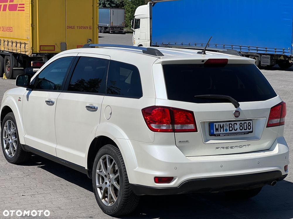 Fiat Freemont 2.0 Multijet Black Code AWD - 6
