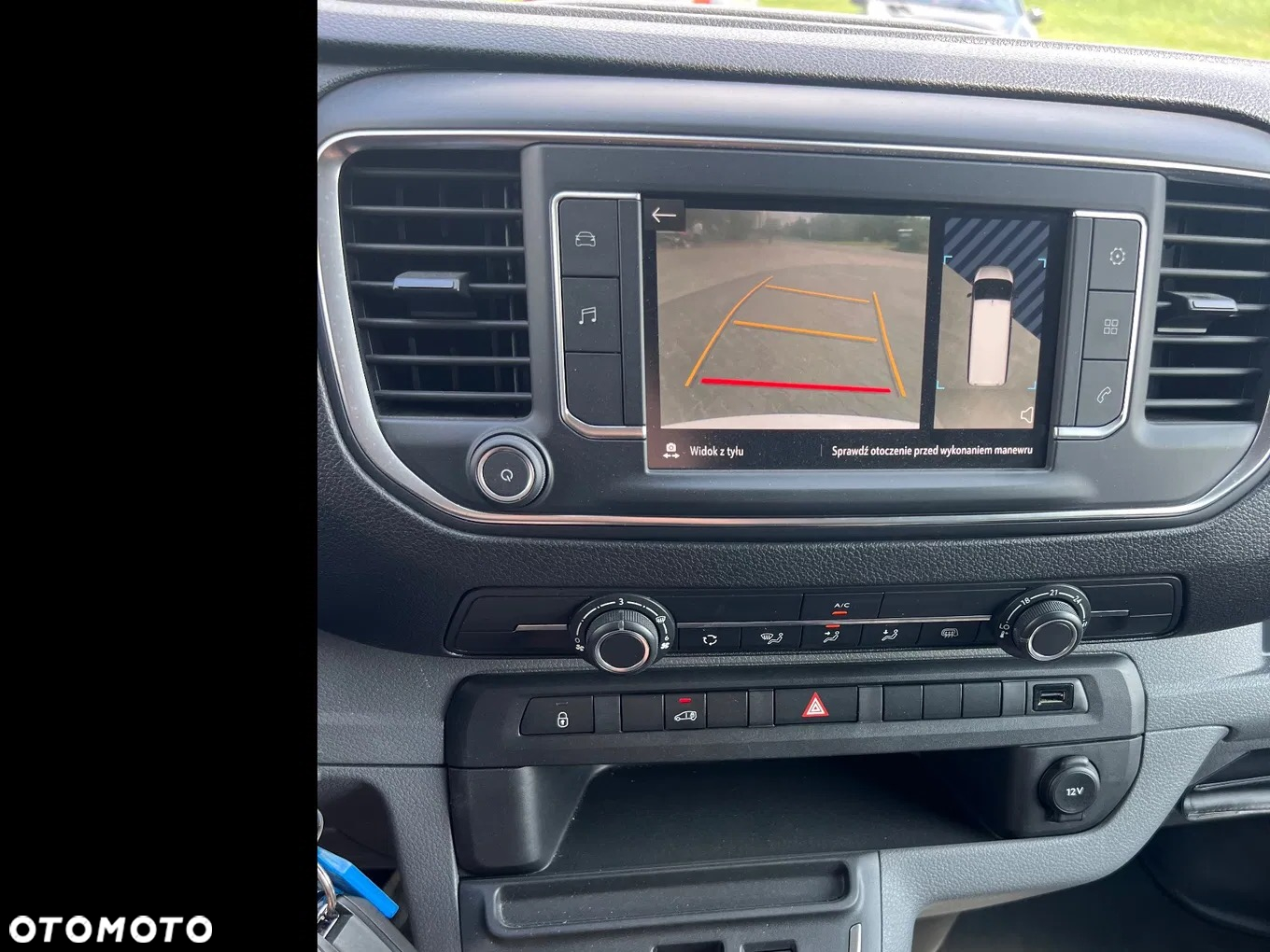 Opel Vivaro - 10