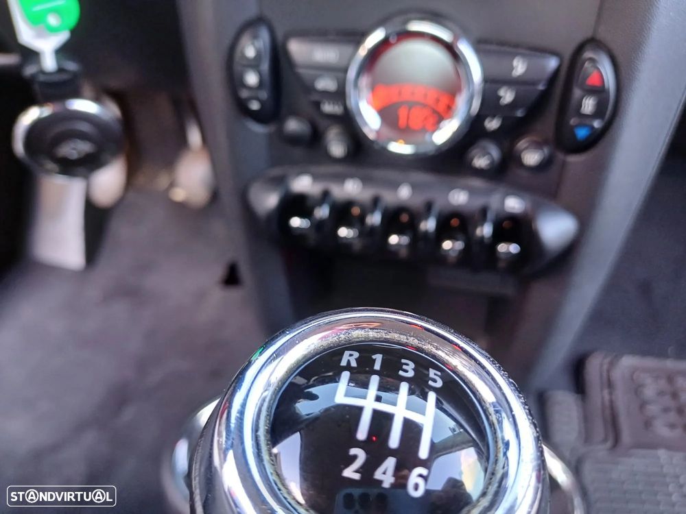 MINI Clubman One D - 13