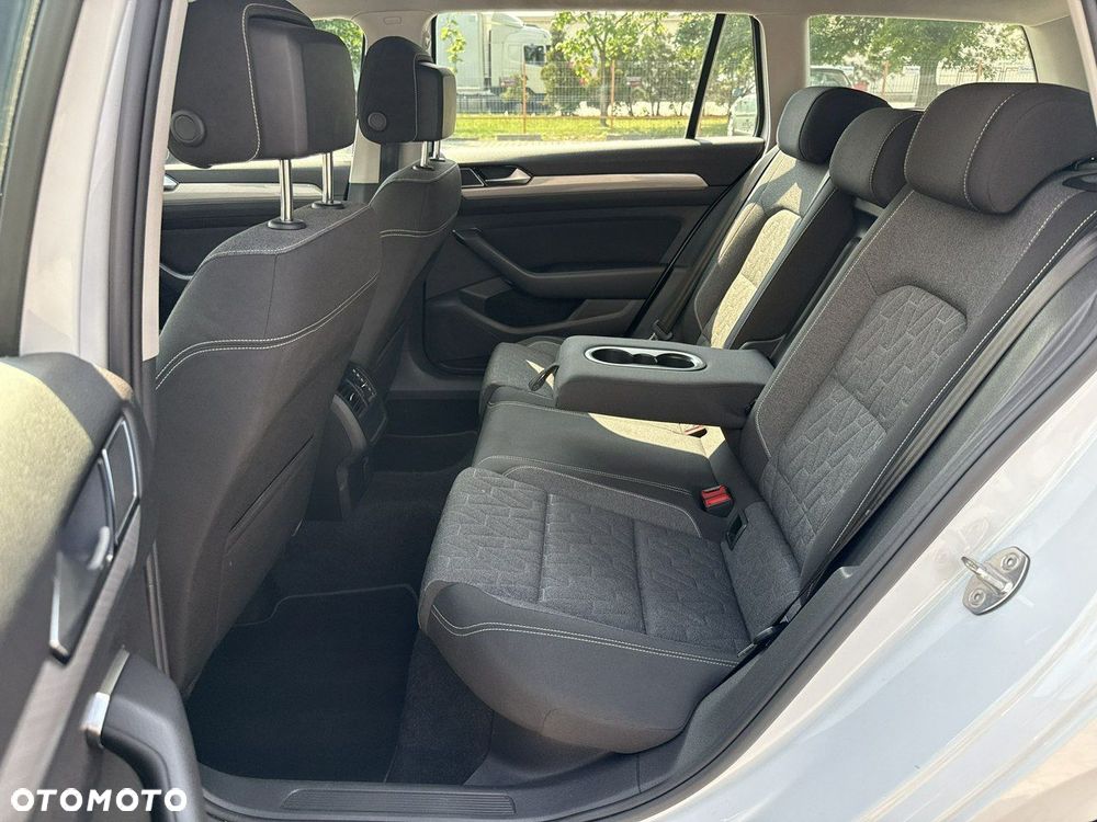 Volkswagen Passat 1.5 TSI EVO Business DSG - 15