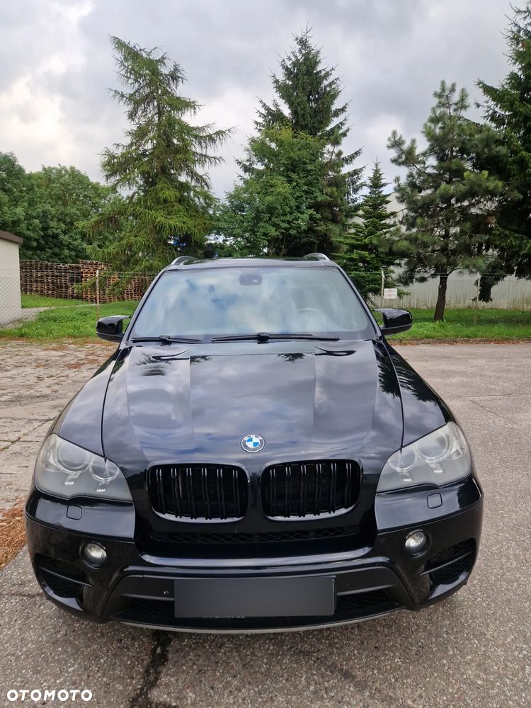 BMW X5 5.0i xDrive - 2