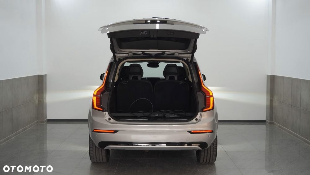 Volvo XC 90 T8 AWD Recharge Plus Dark - 11