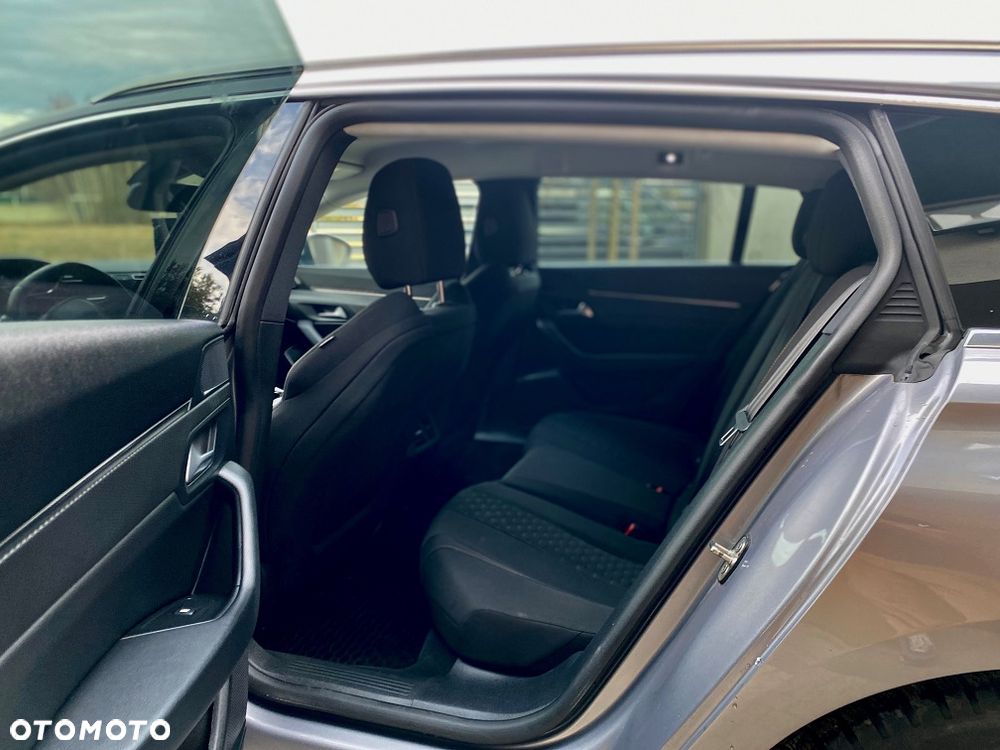 Peugeot 508 1.5 BlueHDi Allure Pack S&S EAT8 - 9