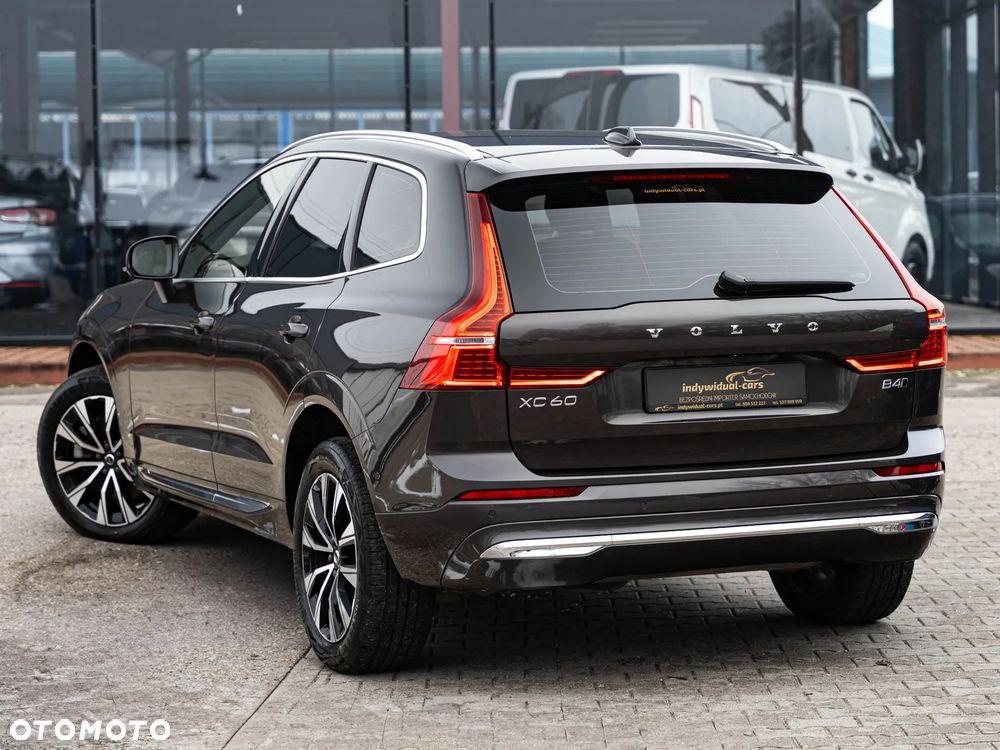 Volvo XC 60 B4 D AWD Geartronic Inscription - 5