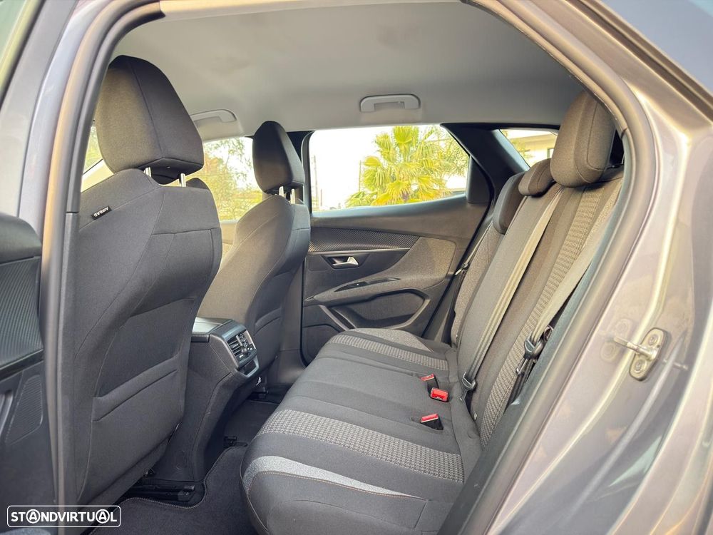 Peugeot 3008 1.5 BlueHDi Active Pack - 18