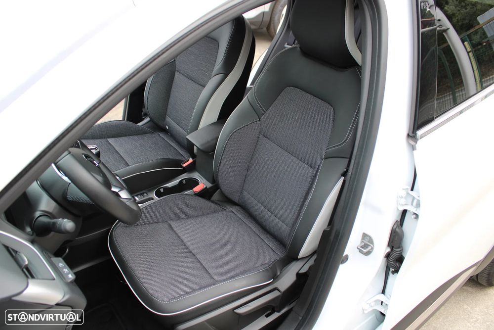 Renault Captur 1.0 TCe Exclusive Bi-Fuel - 40