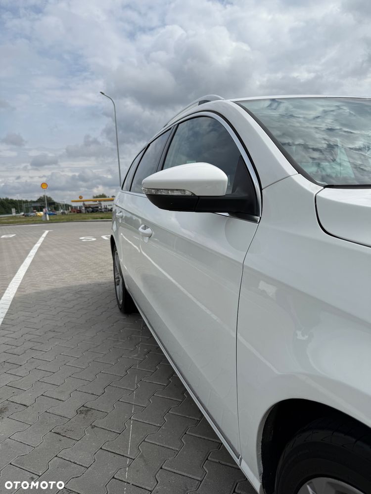 Volkswagen Passat Variant 2.0 TDI 4Mot Highline DSG - 4