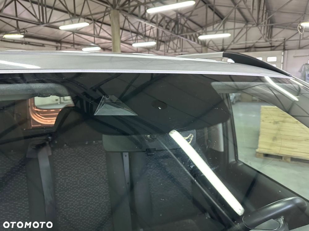 Mercedes-Benz VITO - 21