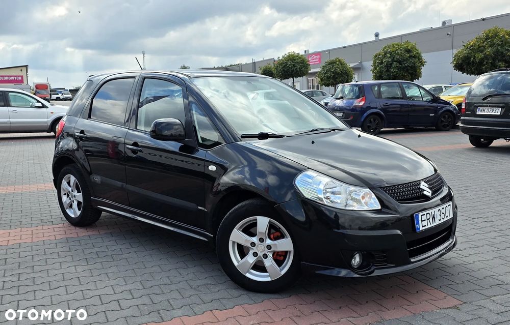 Suzuki SX4 1.6 Comfort Plus - 2