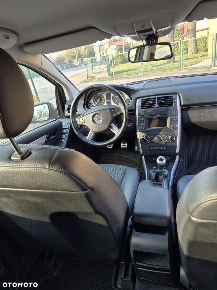 Mercedes-Benz Klasa B 180 BlueEFFICIENCY SPORT EDITION - 6