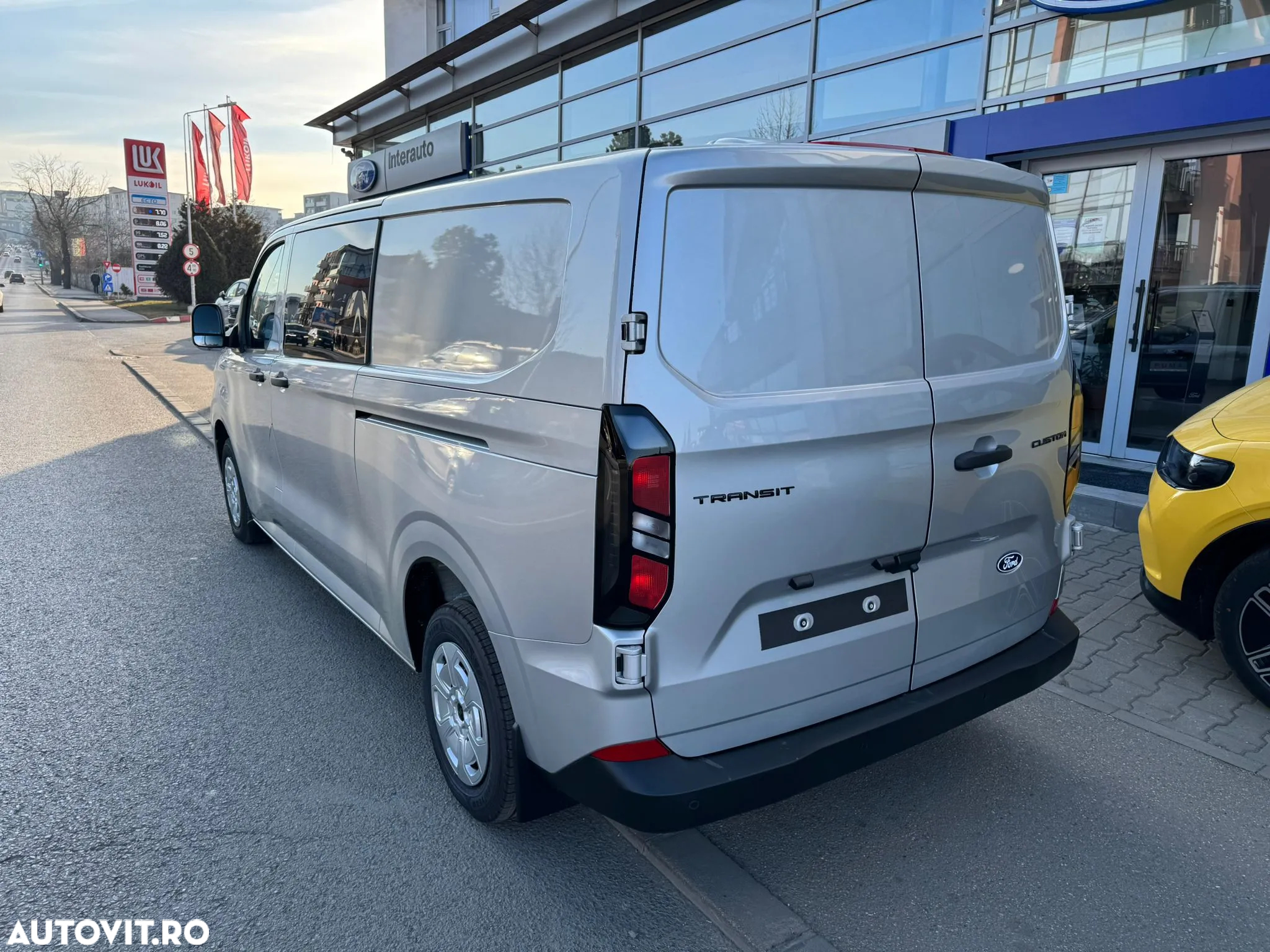 Ford Transit Custom DCIV 320L (L2H1) - 12