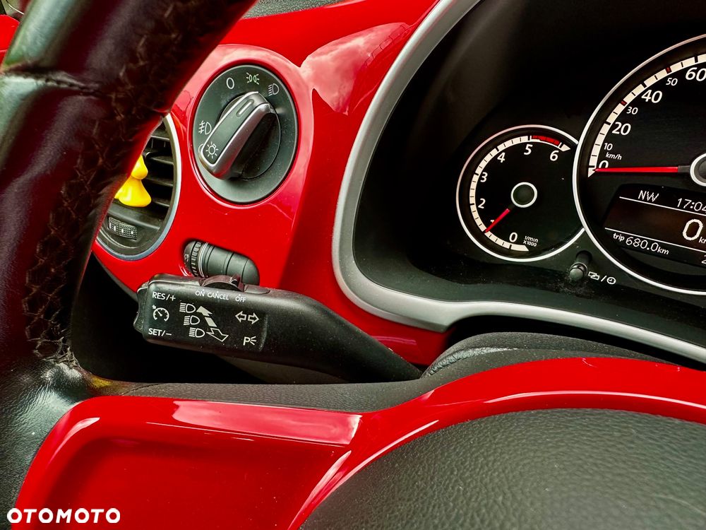 Volkswagen Beetle 2.0 TDI Sport - 22