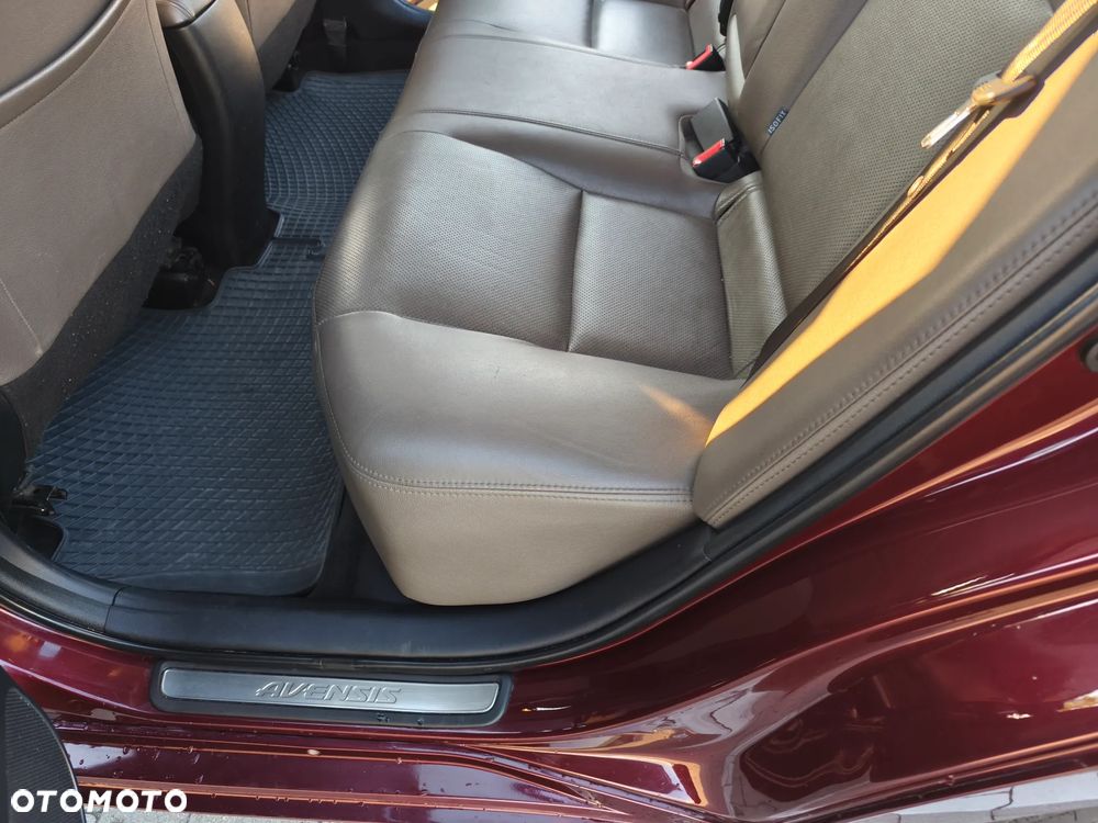 Toyota Avensis 2.0 Prestige MS - 27