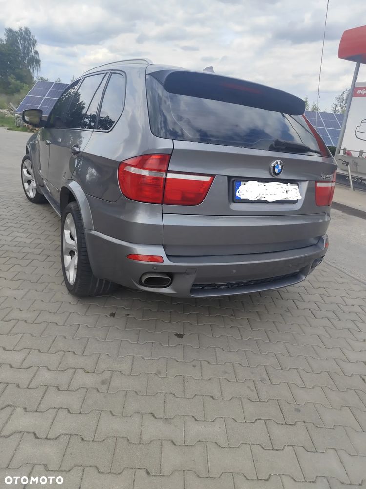 BMW X5 4.8i xDrive - 17