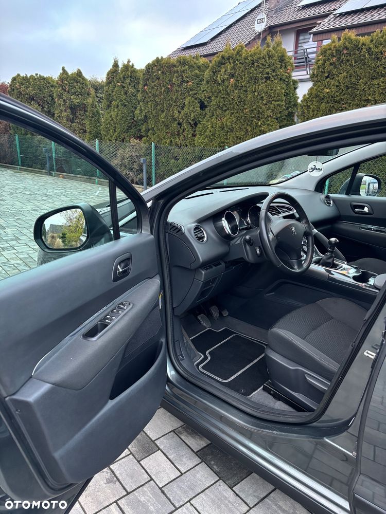 Peugeot 3008 HDi FAP 115 Family - 13
