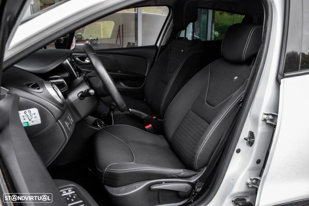 Renault Clio 1.5 dCi Zen - 19