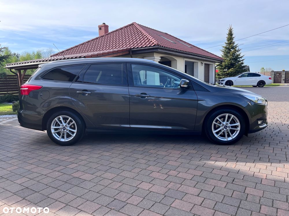 Ford Focus 1.5 EcoBlue STart-Stopp-System TITANIUM - 5