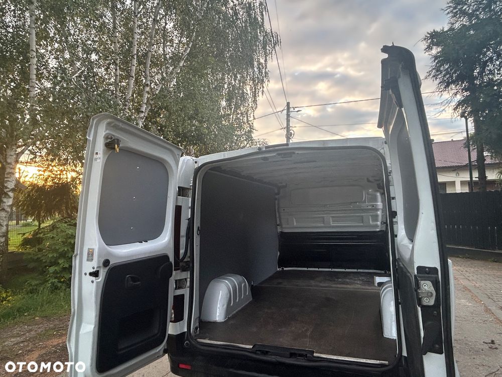 Opel Vivaro - 14