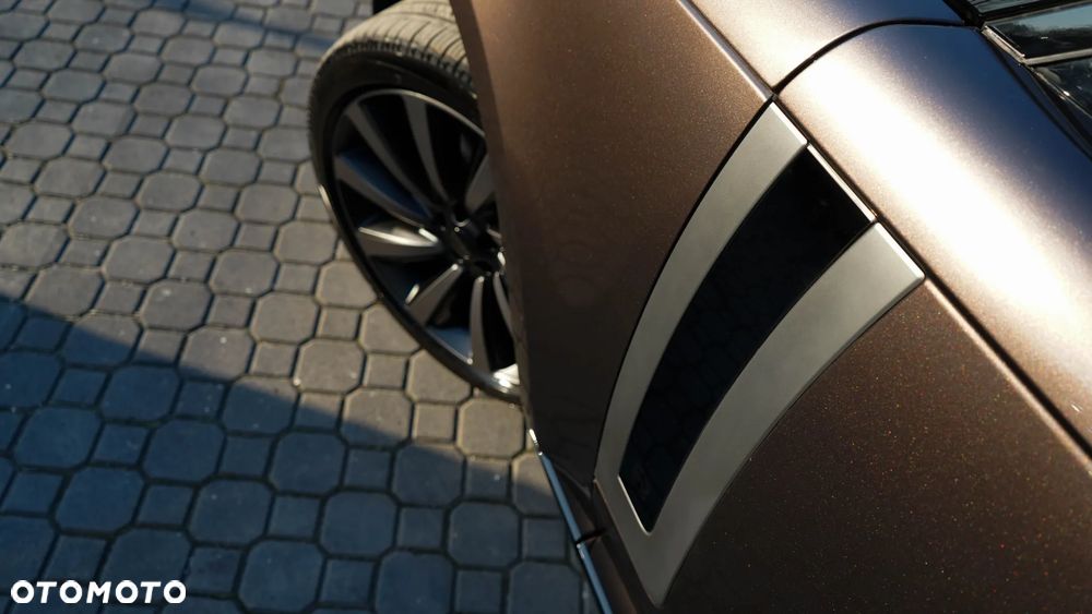 Land Rover Range Rover - 11
